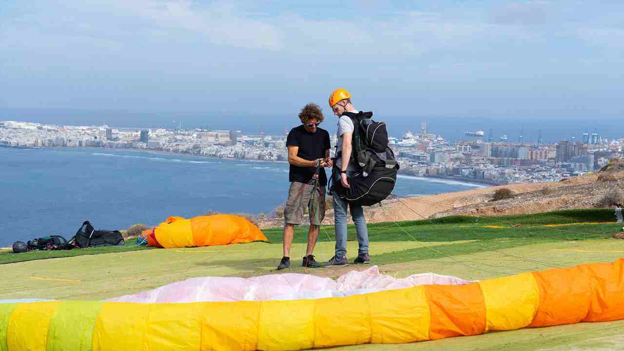 Terrifying Yet Thrilling: Skydiving Over the Great Barrier Reef