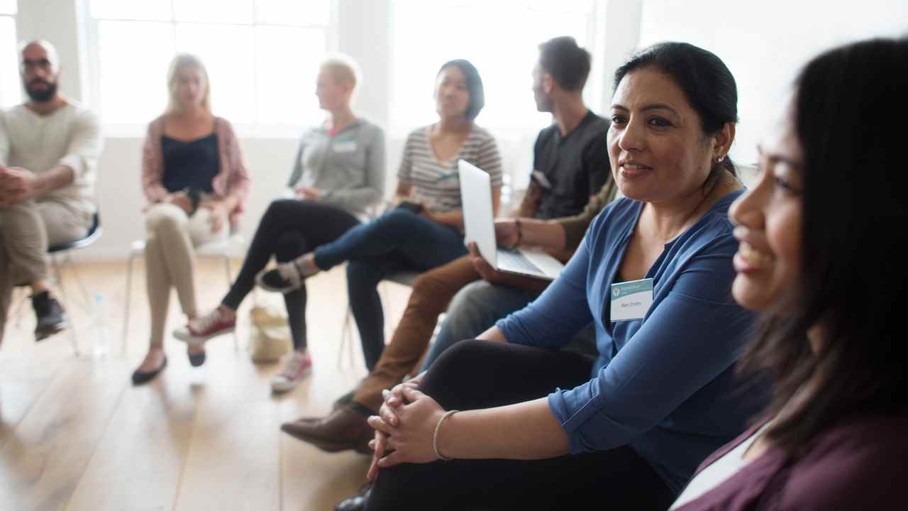 How to Speak Up in Meetings When You’re an Introvert