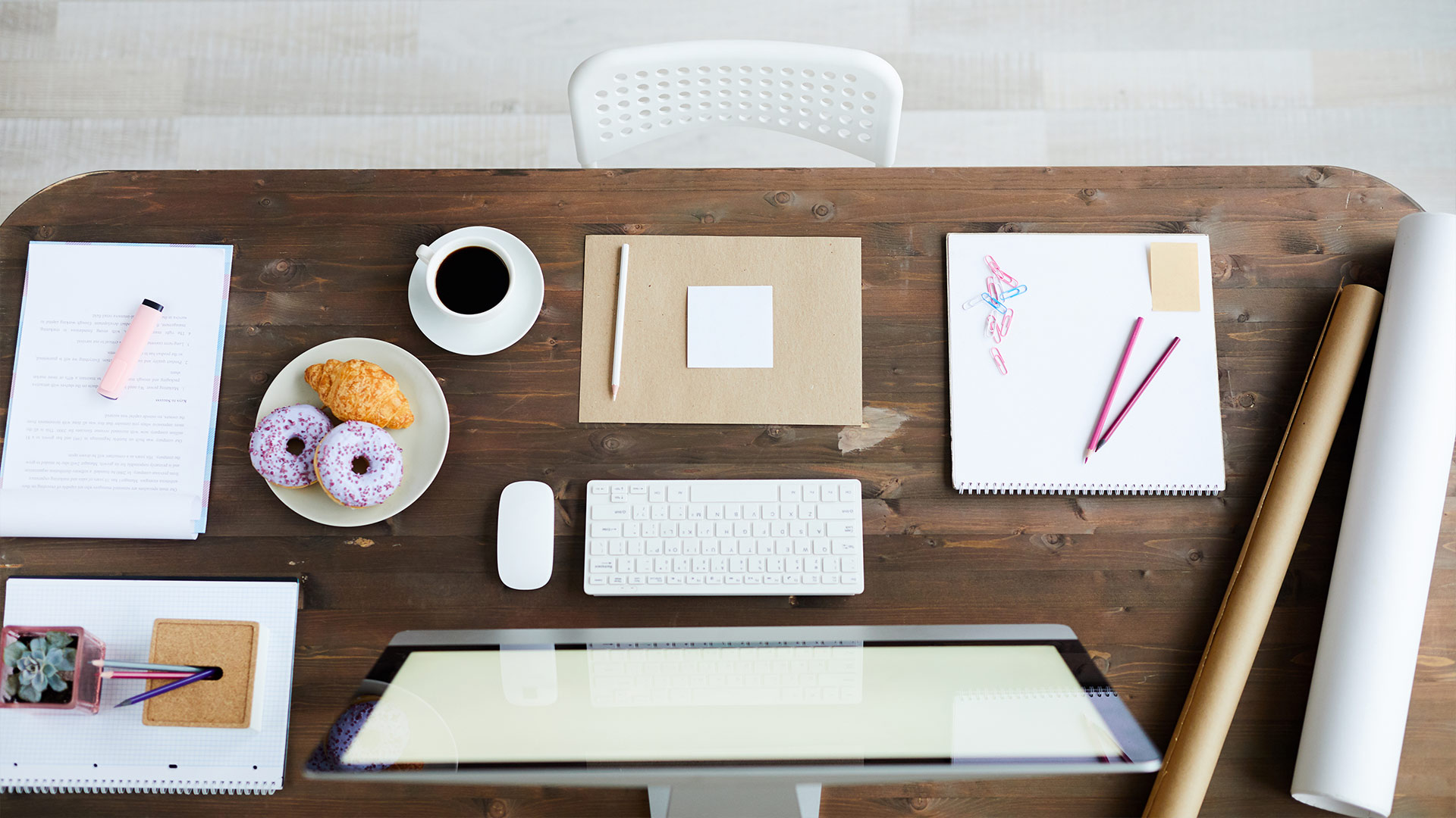 How to Design a Desk That Helps You Focus, Not Fidget