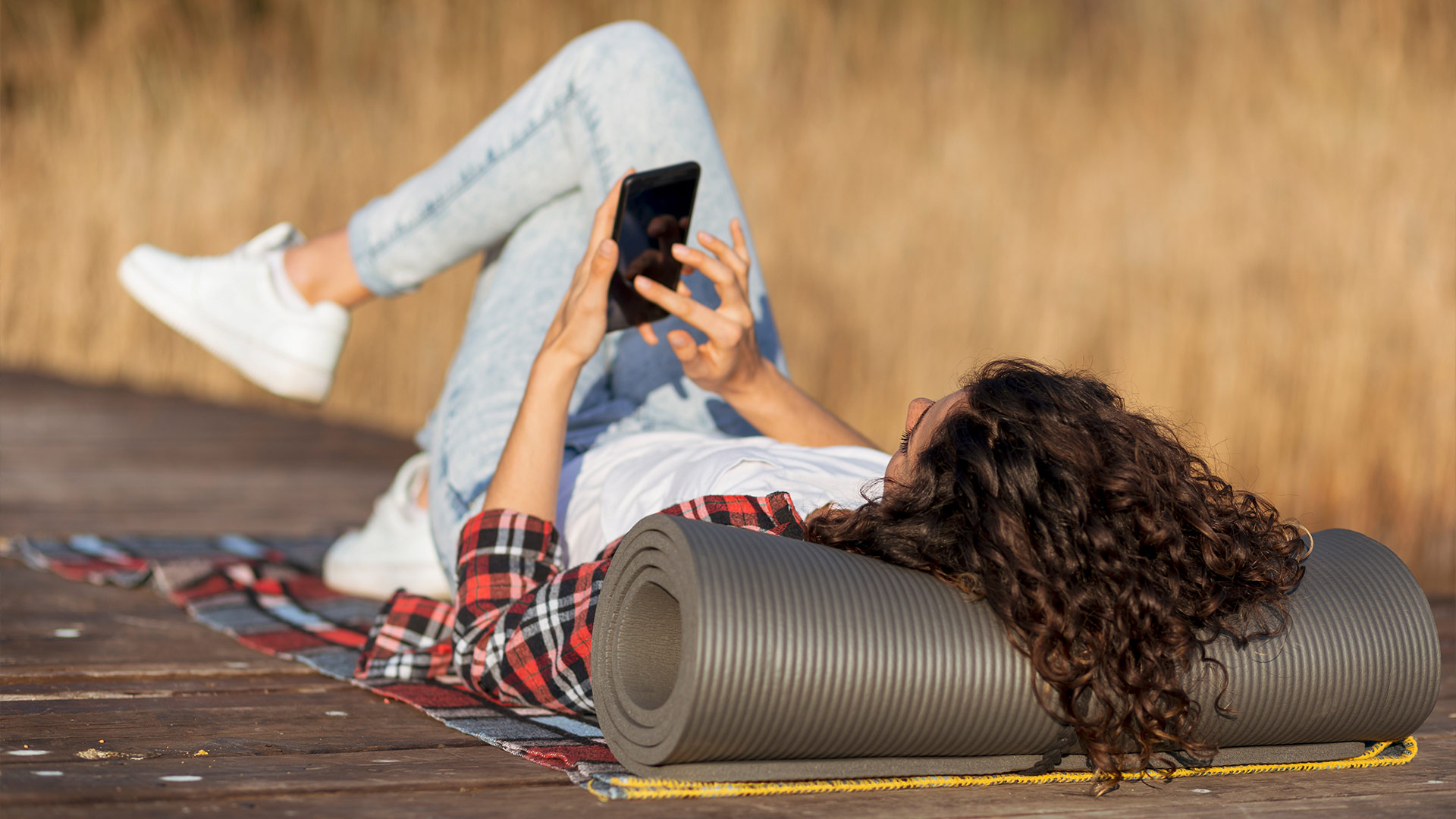 Digital Detox Weekends: How to Start Without FOMO