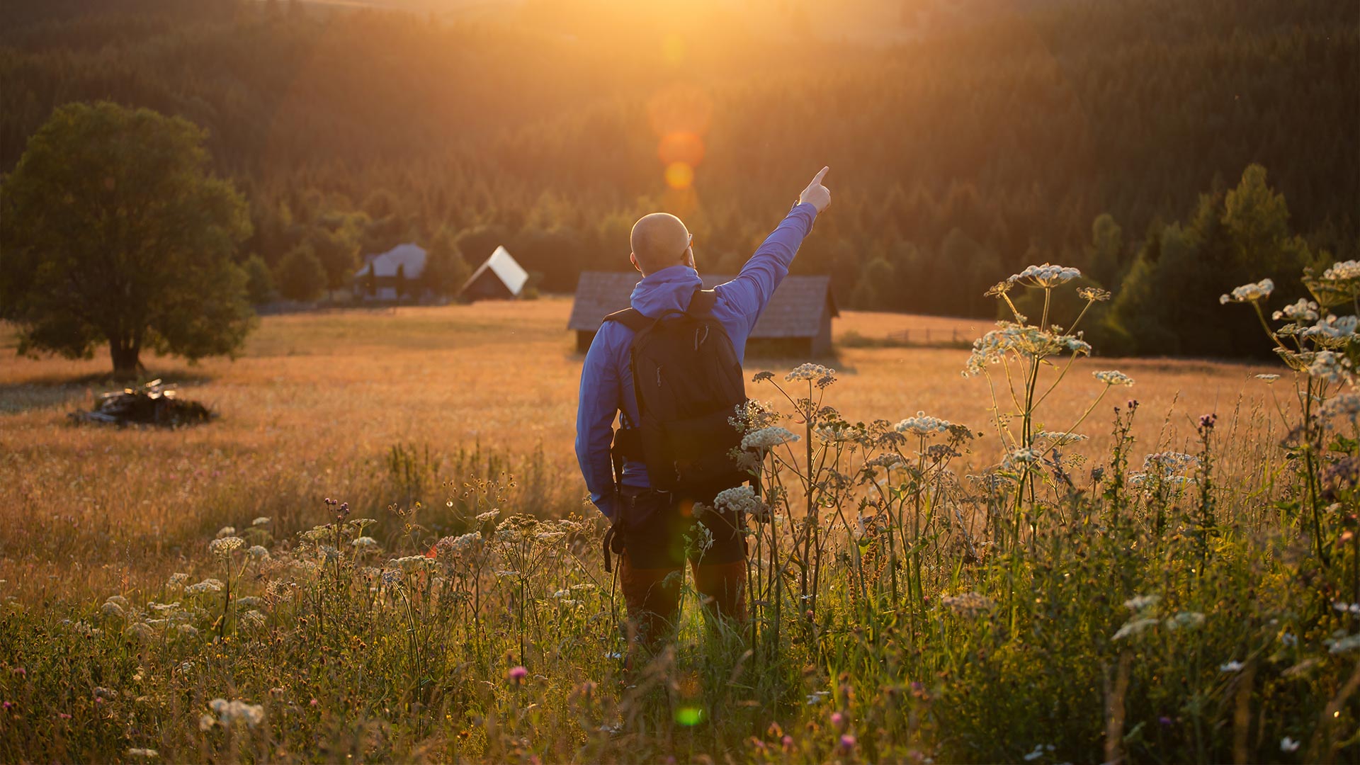 From Sofa to Sunrise Hike: Choose Your Ideal Weekend Reset