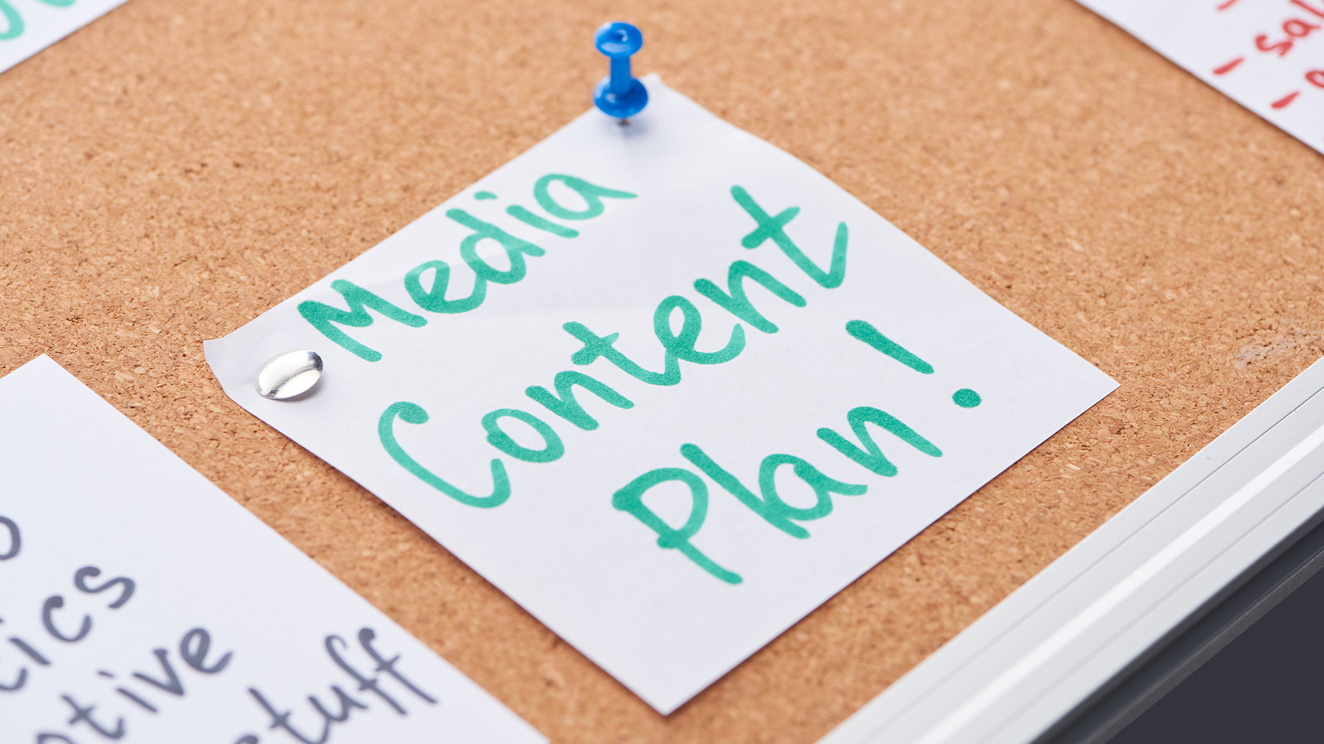  The Best Posting Schedule by Niche: What Data Shows