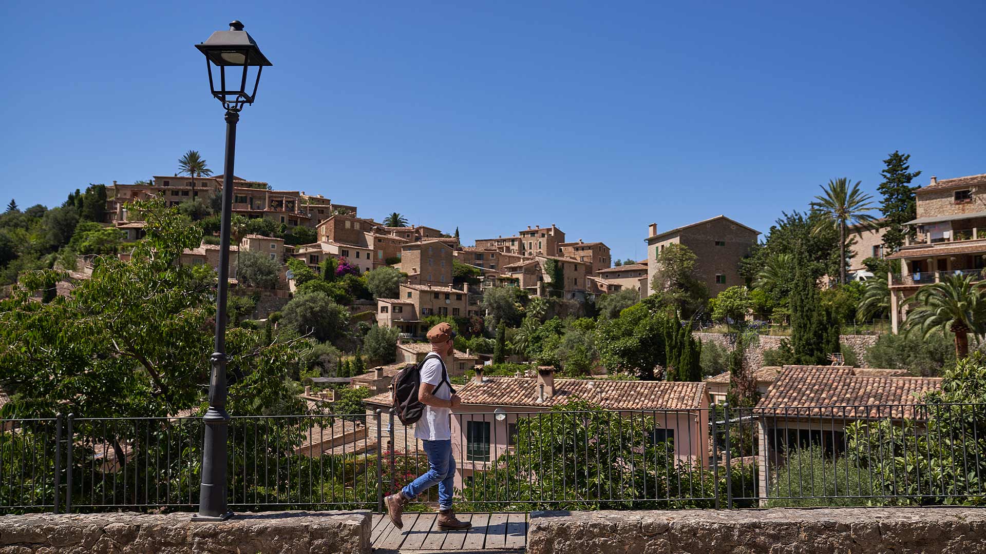  France for Free Travelers: 7 Charming Towns Beyond Paris