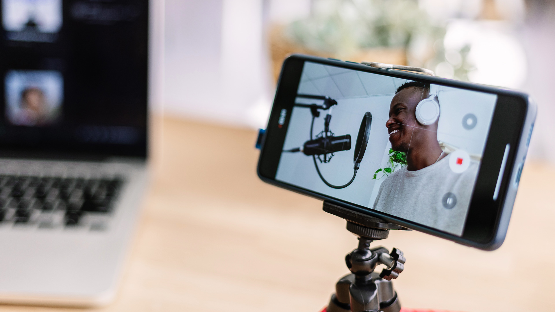 Incorporating Popular YouTube Trends Into Your Content