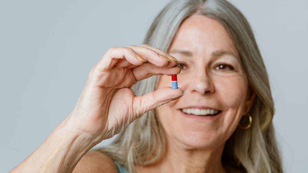 The Truth About Anti-Aging Pills: Fact or Fiction?