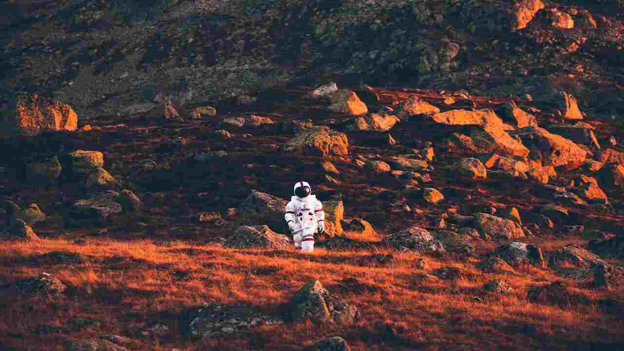 Mars: Why Scientists Are Obsessed With the Red Planet
