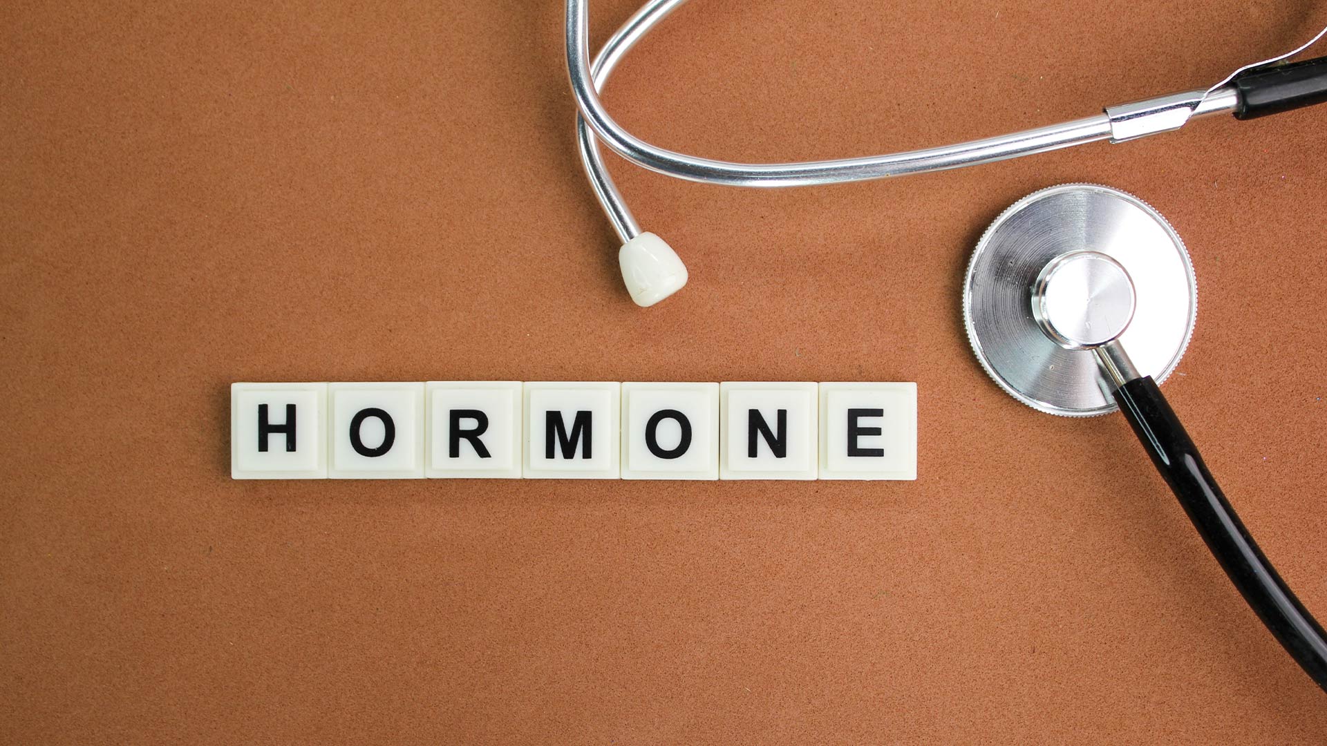 Bioidentical Hormones vs. Synthetic Hormones: What’s Better for Anti-Aging?