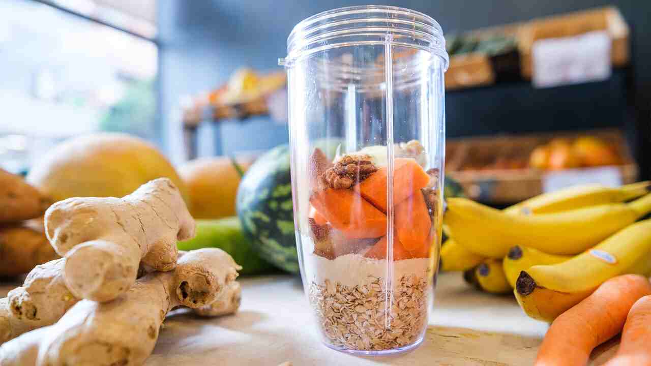 The Ultimate Longevity Smoothie: Blend This for Daily Energy