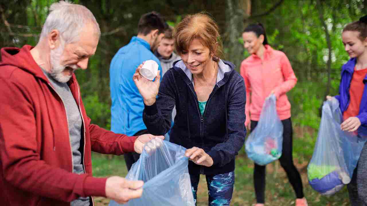 How Helping Others Adds Purpose—and Years—to Your Life