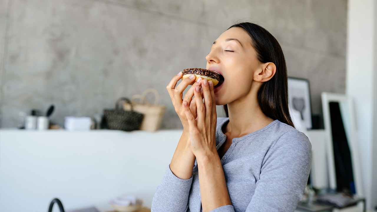 Slow Down Aging by Changing How You Eat—Not Just What You Eat